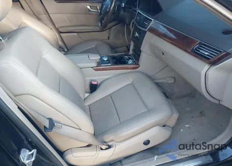 2012 Mercedes-Benz E 350 4Matic z USA, uszkodzony, nr VIN WDDHF8JB9CA522534